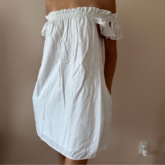 Zara Dress - Picture 1 of 2